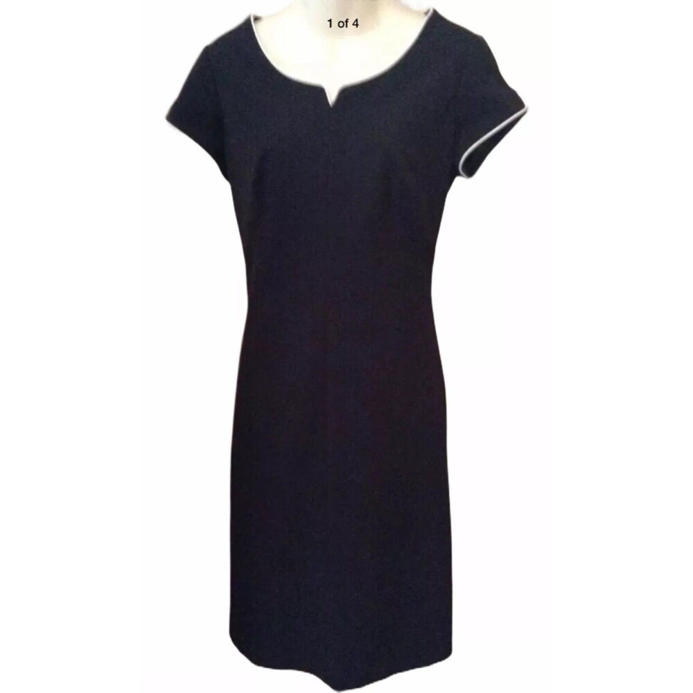 CASLON  CLASSIC BLACK SHEATH DRESS- LINED  V NECK SIZE 10 PETITE